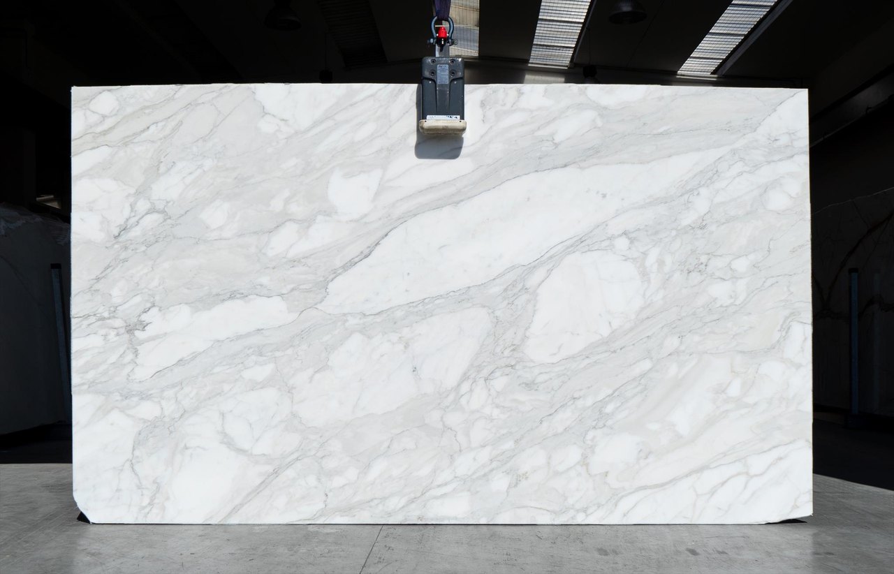Calacatta Marble slab, MSI